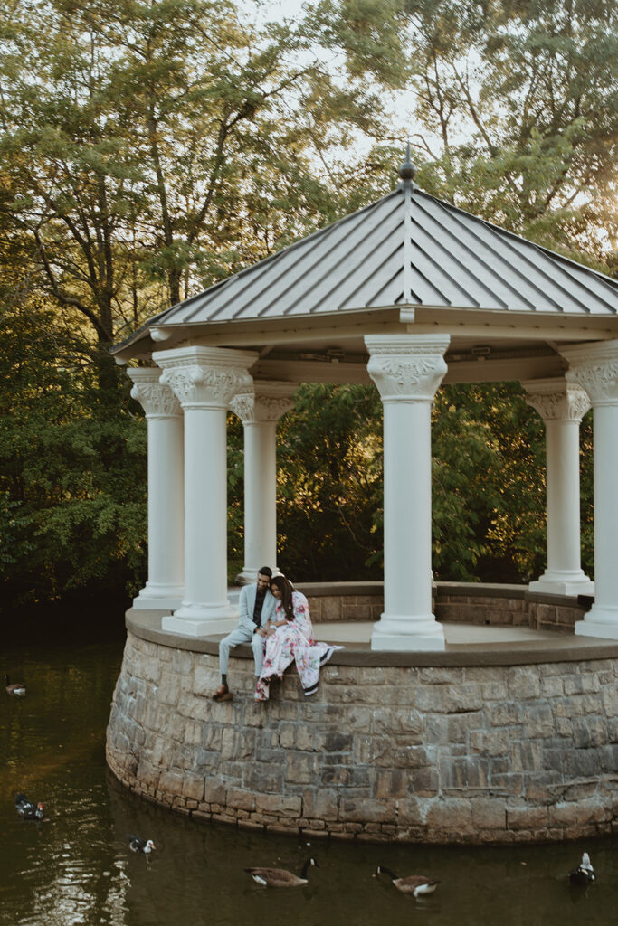 Couples engagement photos at Piedmont Park - Atlanta Engagement Photo Locations