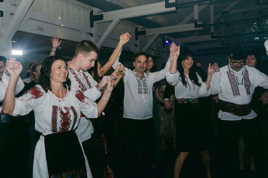 surprise dance at the wedding ceremony