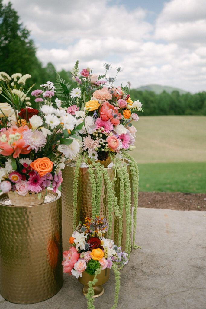 colorful wedding flowers 