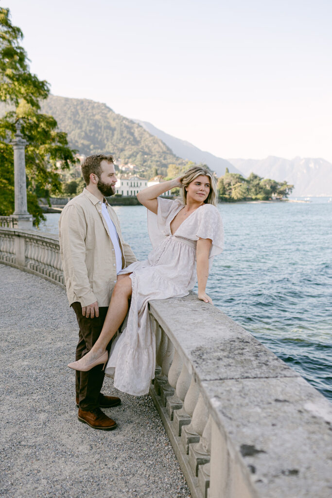 couple at their photoshoot in lake como