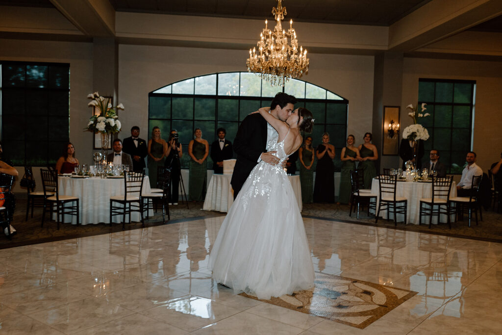 newlyweds first dance