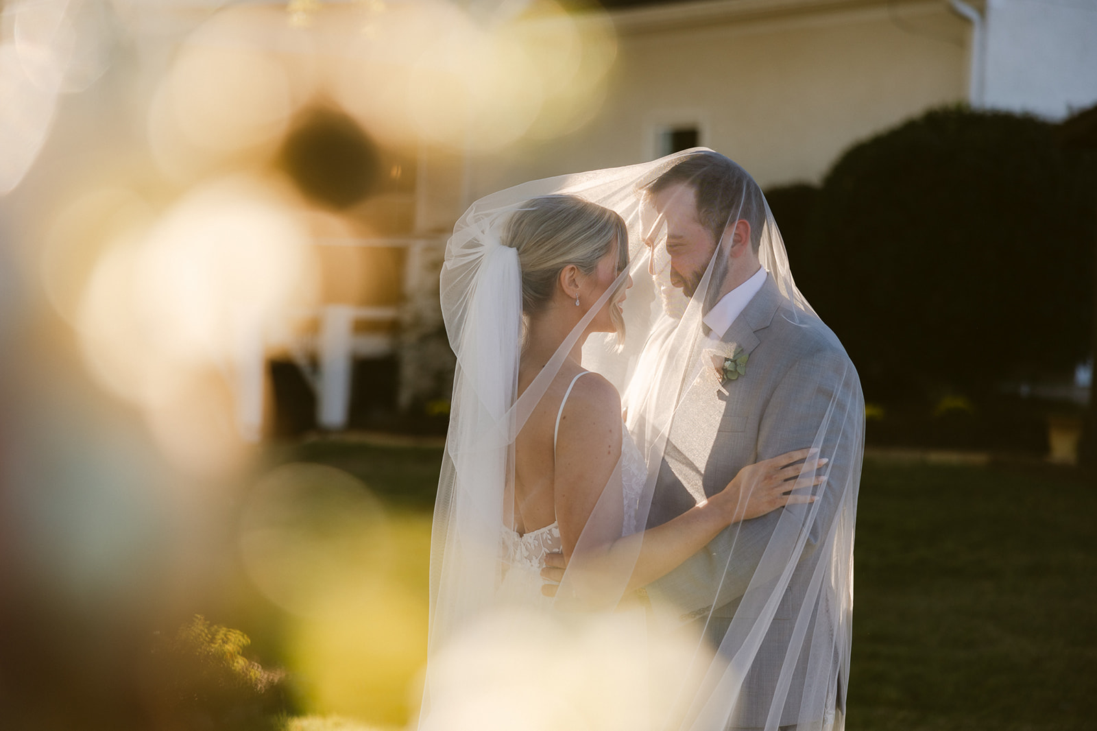 golden hour bridal portraits