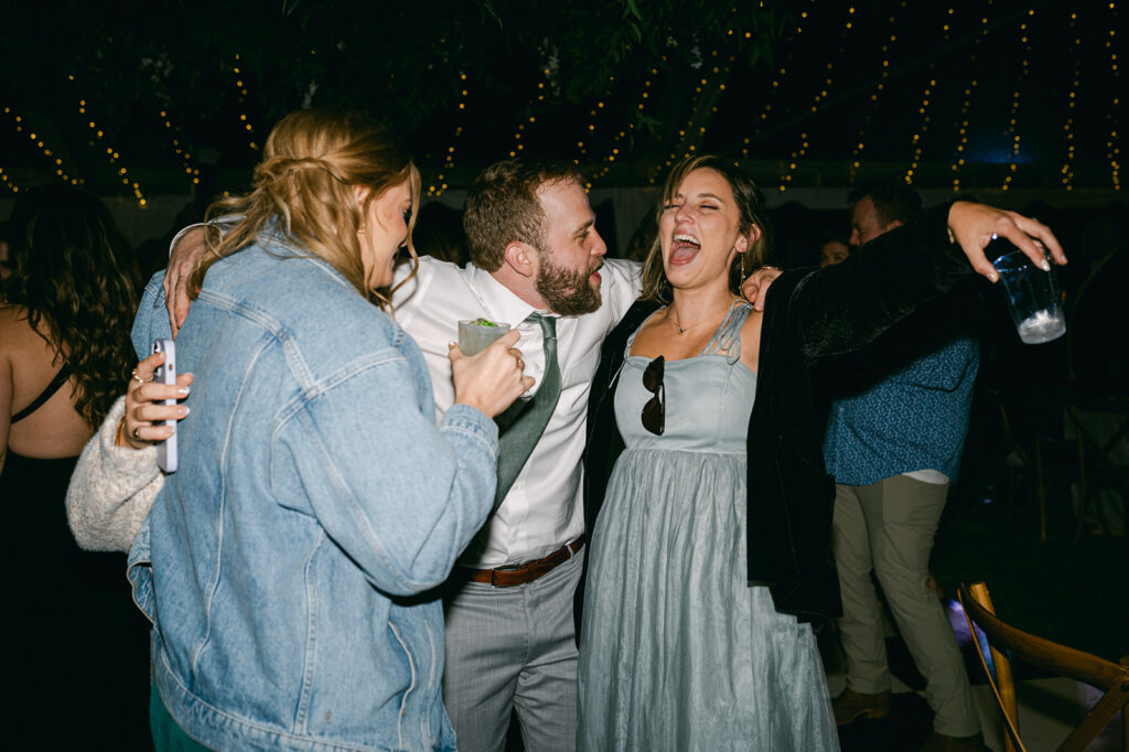 wedding guests dancing at the wedding party