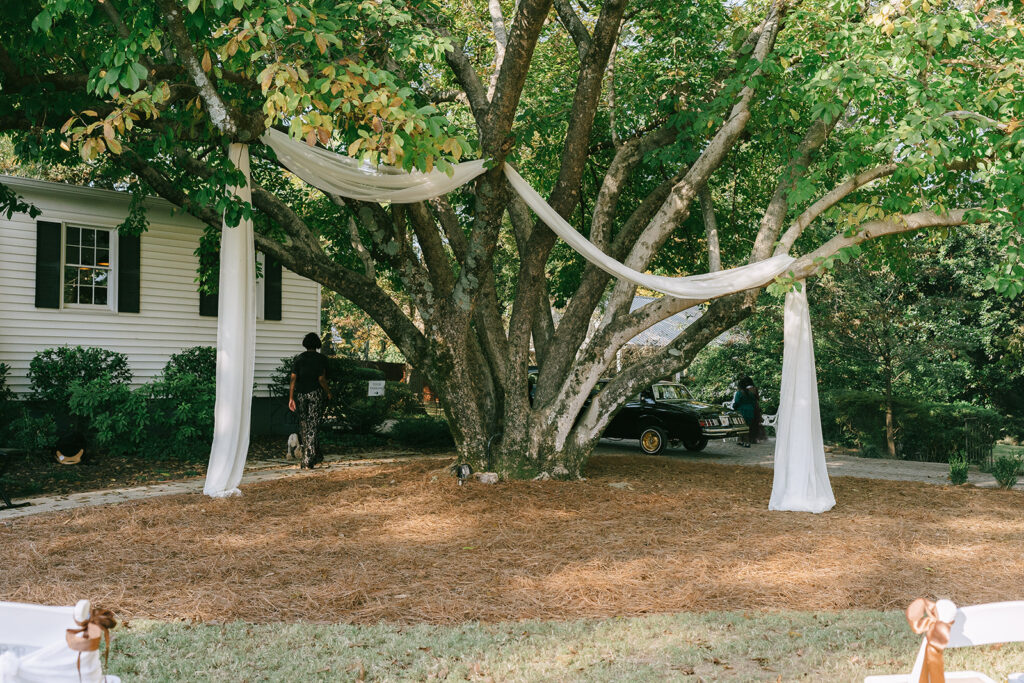 elegant ceremony decor 