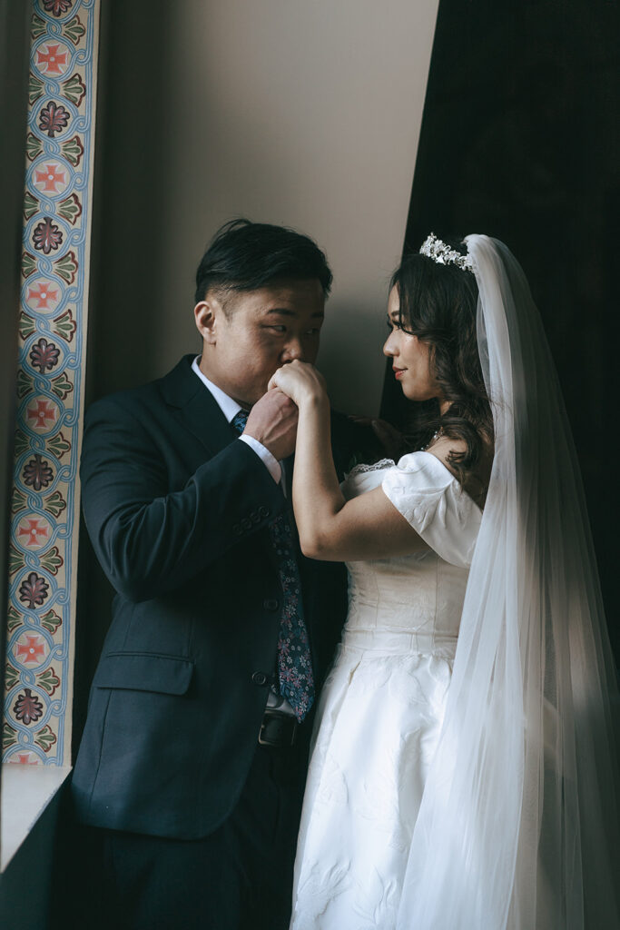 Don’t Book a Wedding Photographer Without Asking These