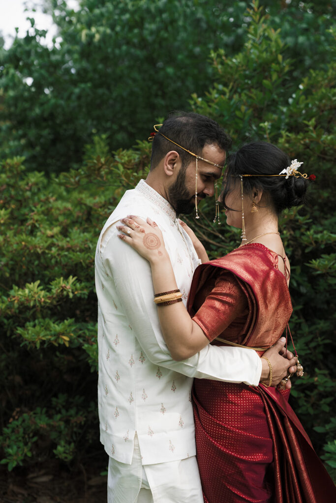 bride and groom at their dream session