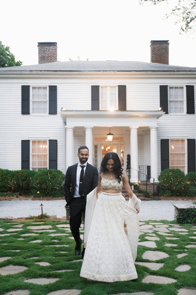 golden hour bridal portraits