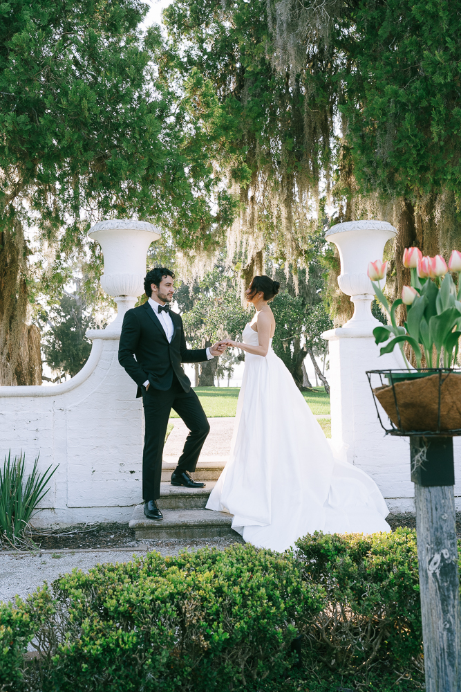 Neutral Wedding Inspiration: Why Mocha Mousse is the Palette of the Year