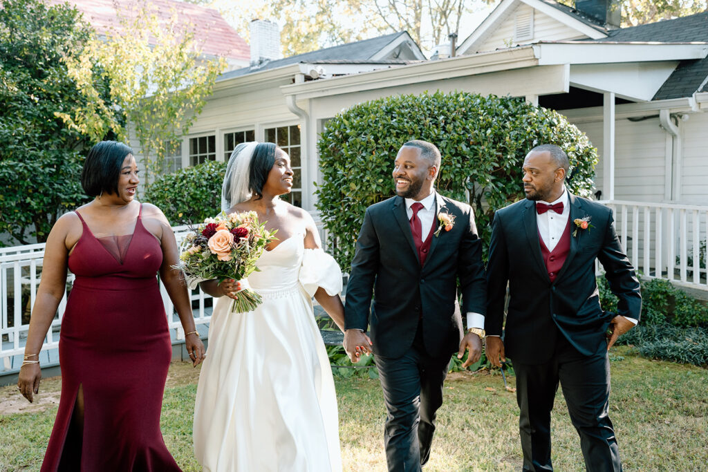Smooth & Fun Wedding Party Photos: Tips for Stress-Free Group Shots