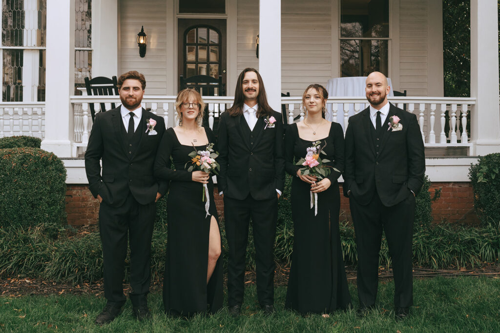 Smooth & Fun Wedding Party Photos: Tips for Stress-Free Group Shots