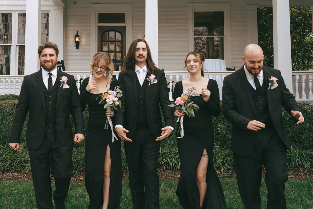 Picture of the groom and his groomsmen