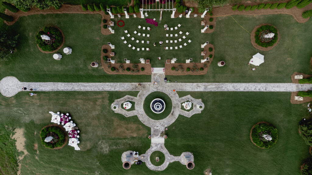 How to Plan an Italian-Themed Celebration: A 2400 on the River Wedding Guide