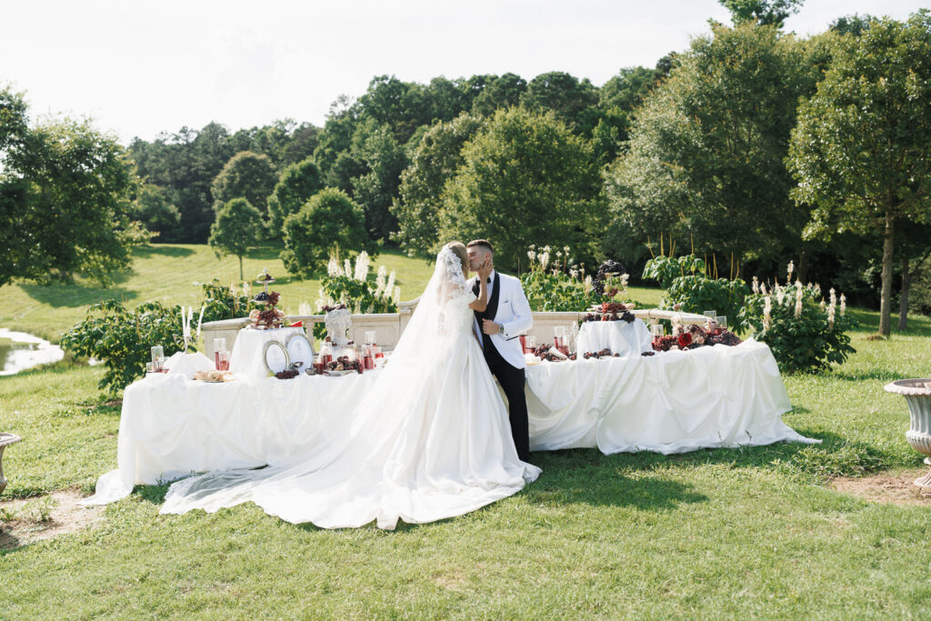 Picture of the bride and groom, kissing