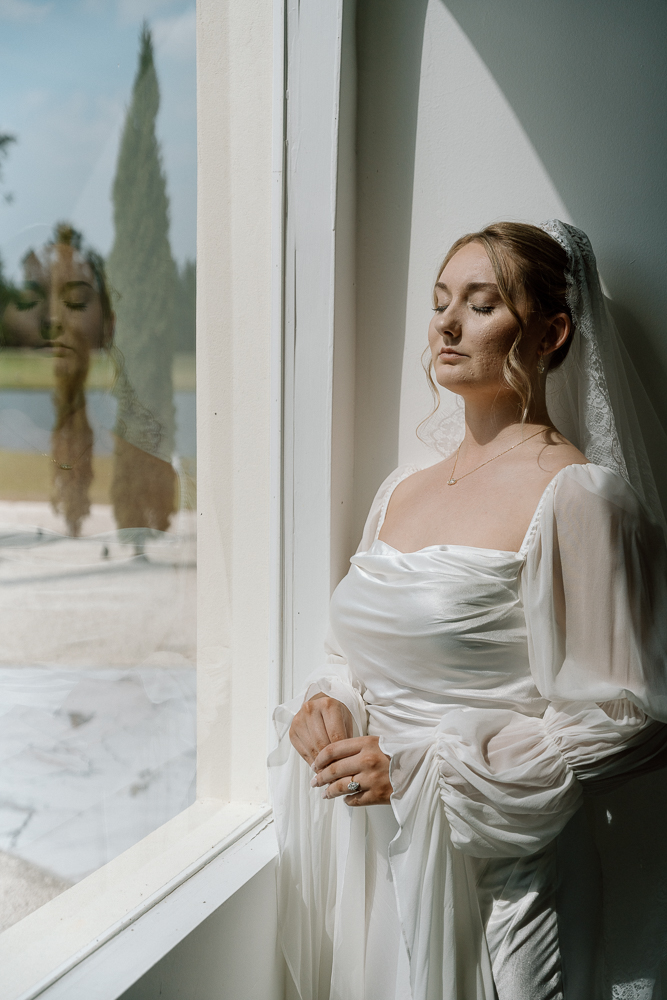 golden hour portraits with the bride