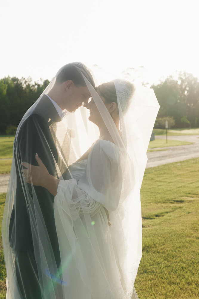 Macy & Matt’s Stylish Chateau 1800 Wedding Celebration