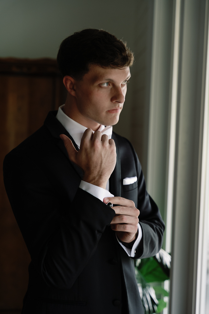 Macy & Matt’s Stylish Chateau 1800 Wedding Celebration