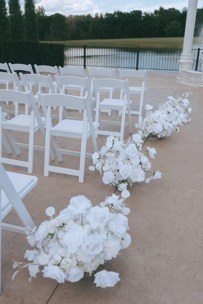 stunning florals at the ceremony