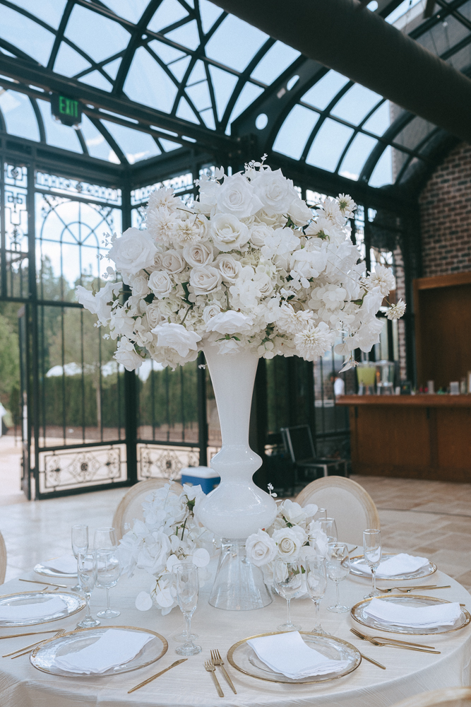 stunning florals at the reception