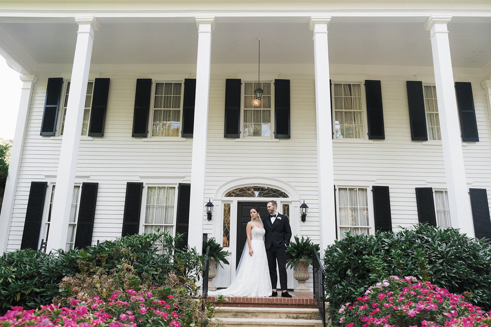 Classic Meets Trendy at This Flint Hill Wedding for Maria & Adam