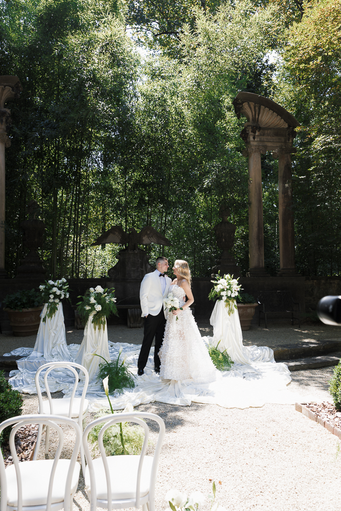 How to Plan Your Wedding at Swan House: Pricing, Details & Insider Tips