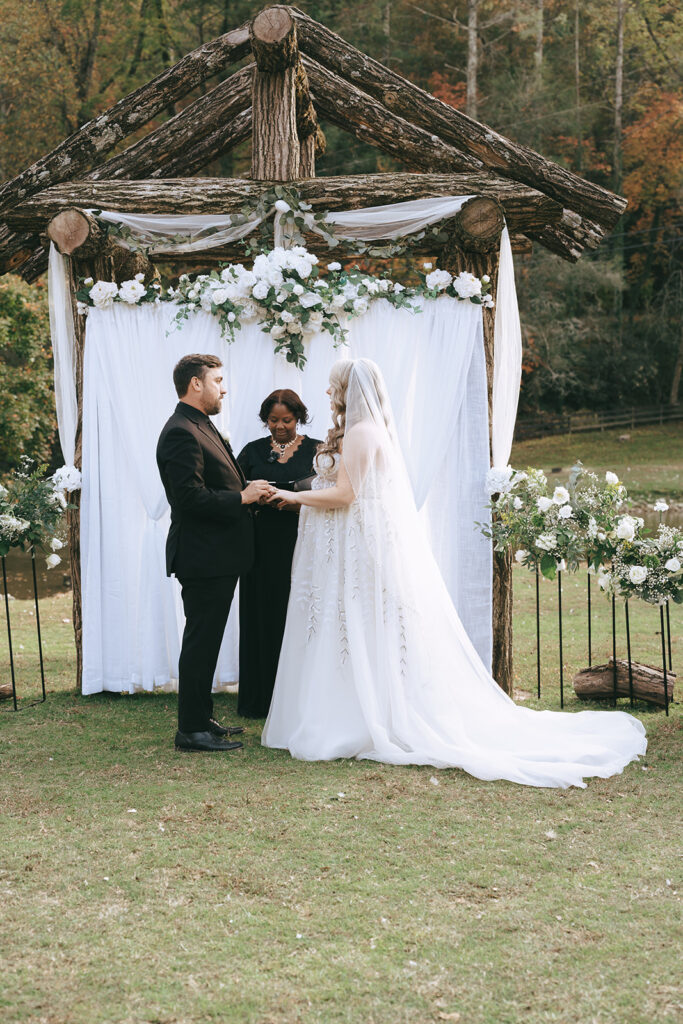 Tori & Steve’s Beautiful Satolah Creek Farm Wedding in the Georgia Mountains