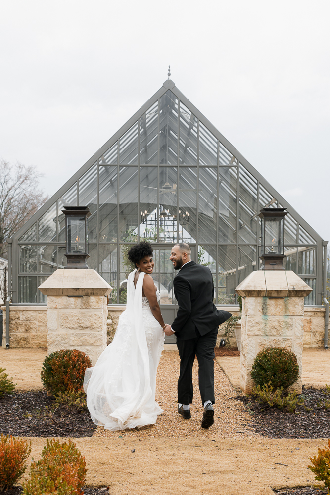 cute picture of the bride and groom at their dream photoshoot