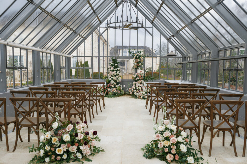 Planning a Conservatory at Crossroads Wedding in Alabama: A Complete Venue Guide for Couples