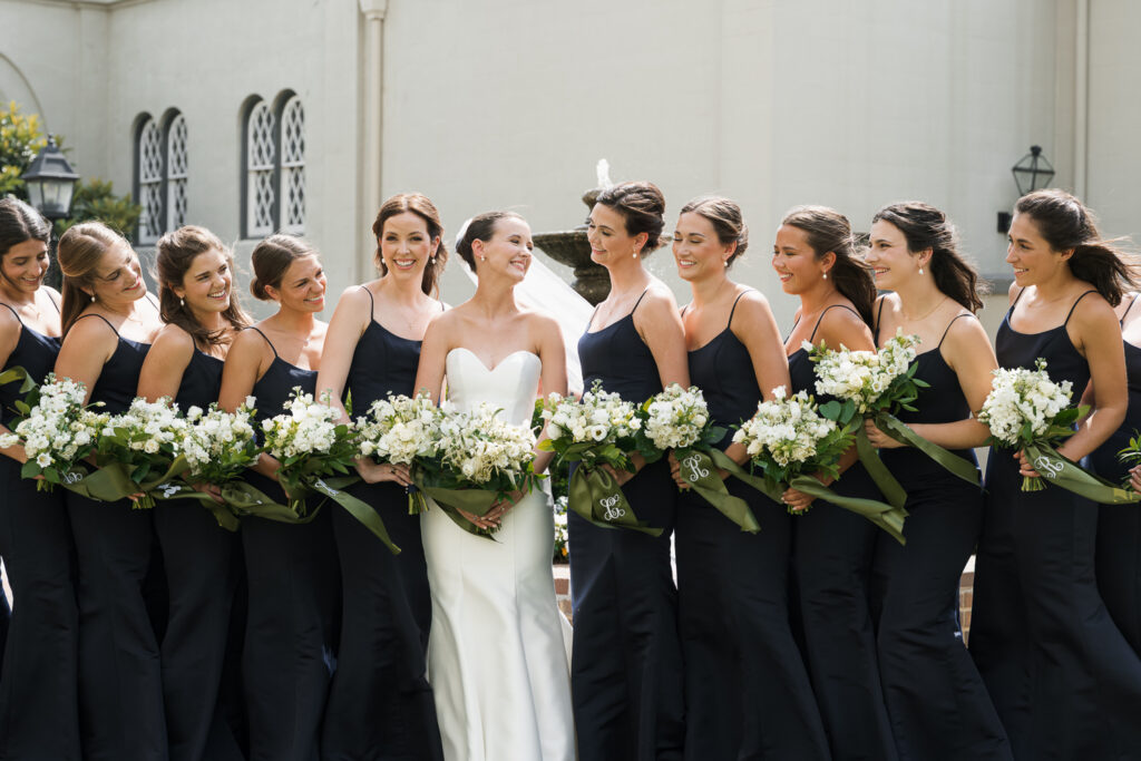 portrait of the bride and her bridesmaids