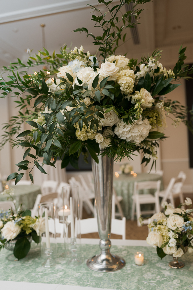 stunning florals at the wedding reception