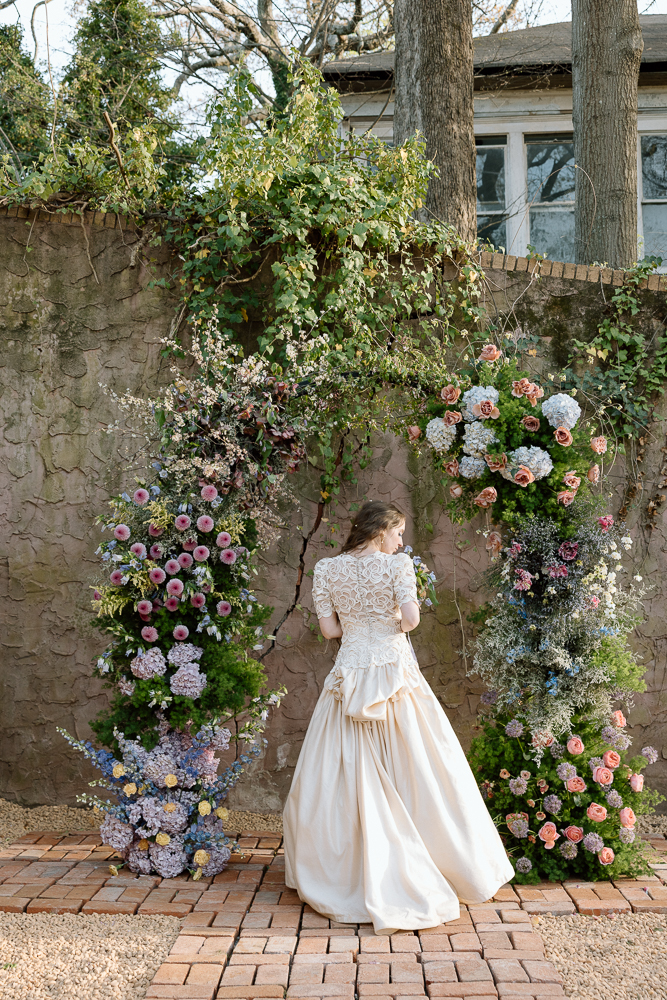 stunning picture of the bride at her dream wedding