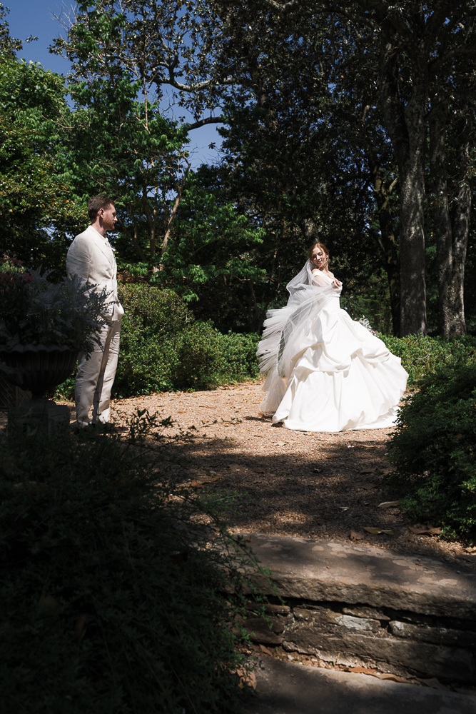 Planning a Romantic Wedding at Hills and Dales: Tips, Design Ideas & Inspiration