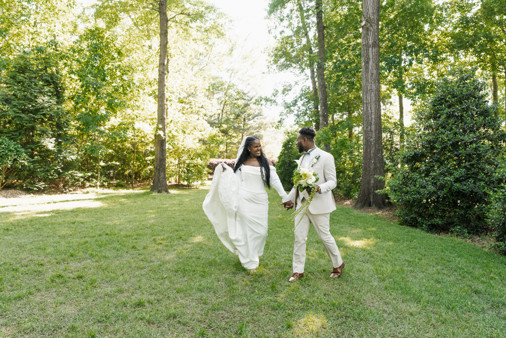 cute picture of the newlyweds holding hands
