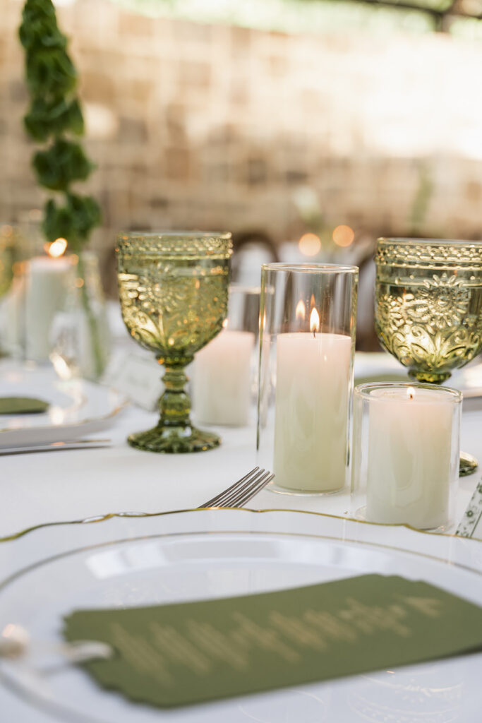Romantic and timeless wedding details