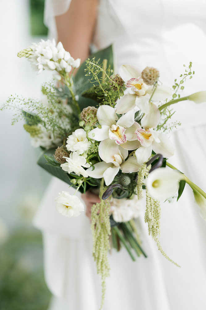 stunning closeup shot of the wedding bouquet