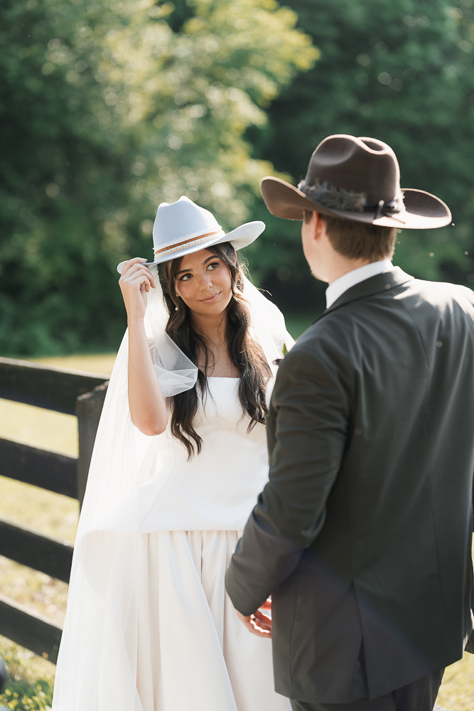 Abbott Mansion Wedding Venue Guide: Everything Couples Need to Know