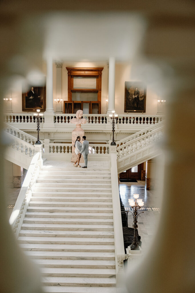 Engagement Photo Outfit Ideas: What to Wear (and What to Avoid) for Your Session